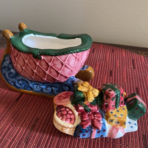 Holiday Ceramic Sleigh Trinket Box or Candy Box - Picture 9 of 14